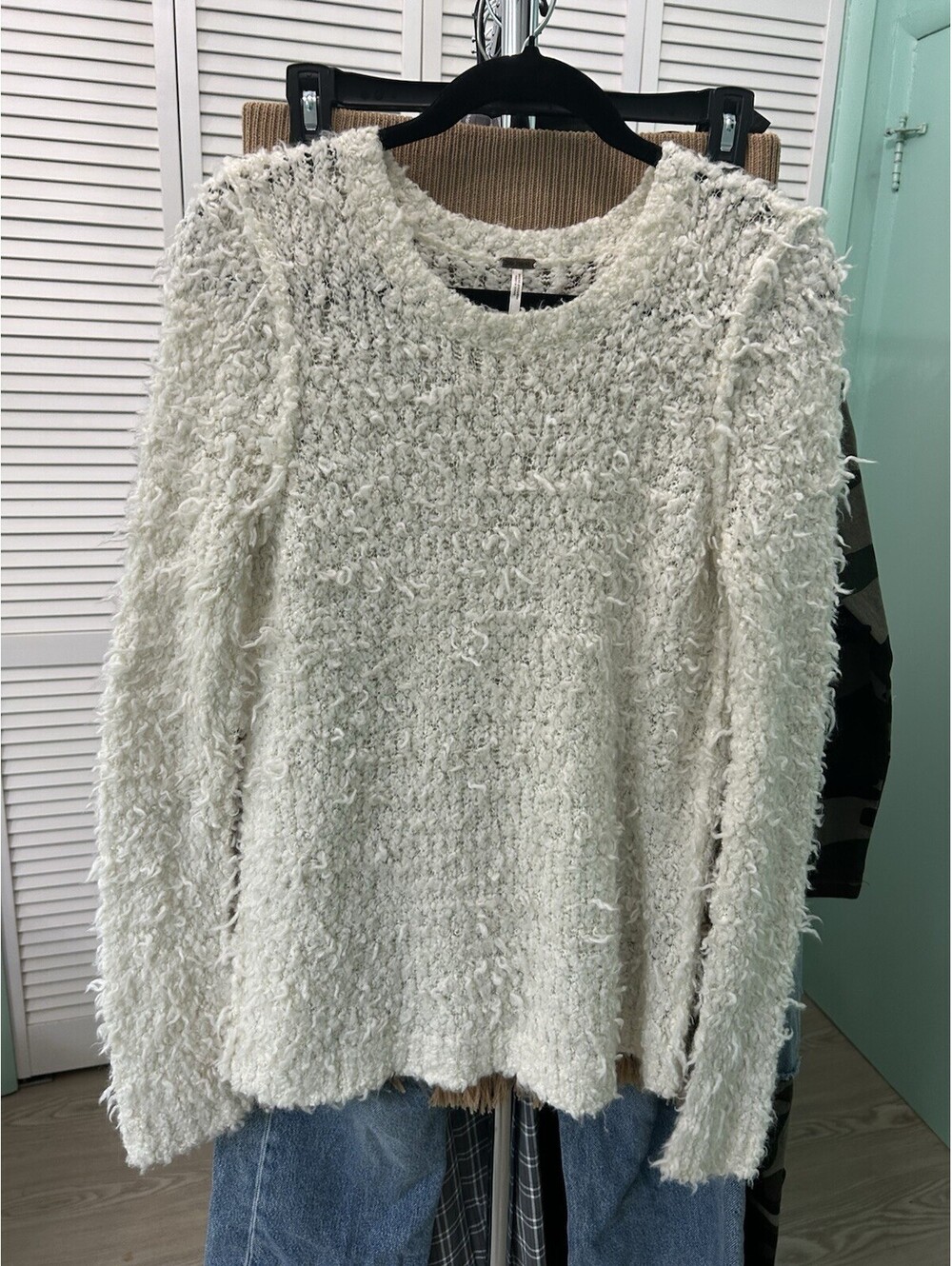 Free People Size Large Eyelash Crew Neck Cream Pullover Sweater #24